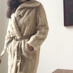 Beautiful Faux Fur Coat - Classic